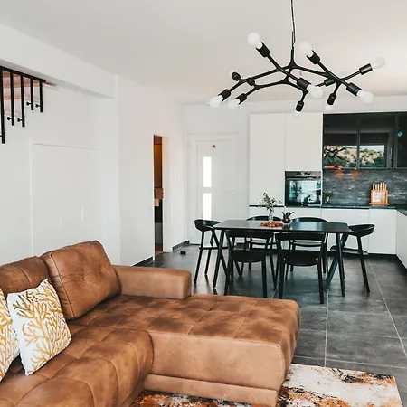 Discover Lastovo Premium Apartament