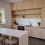 Discover Lastovo Premium *
