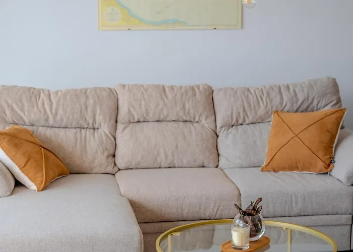 Discover Lastovo Premium شقة Skrivena Luka