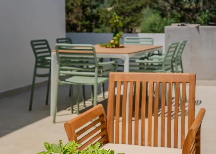 Discover Lastovo Premium شقة