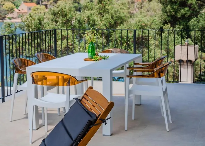 Discover Lastovo Premium * Skrivena Luka