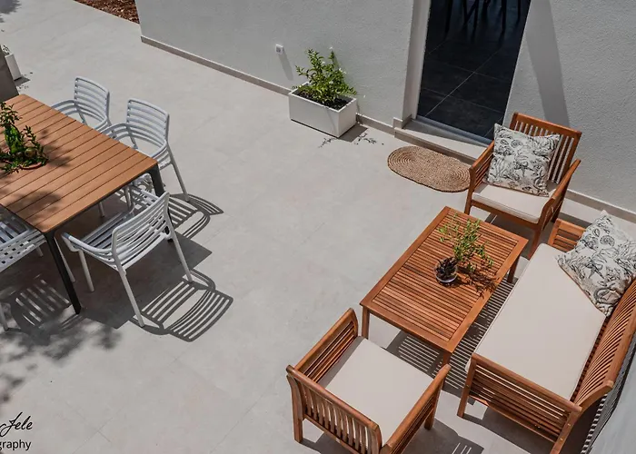 Discover Lastovo Premium شقة